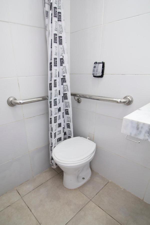 Hotel Oyo App, 3*